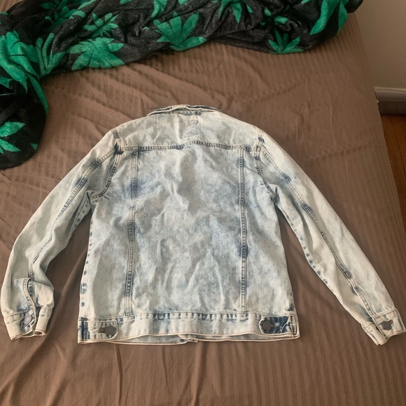 Jean jacket - Picture 3 of 3